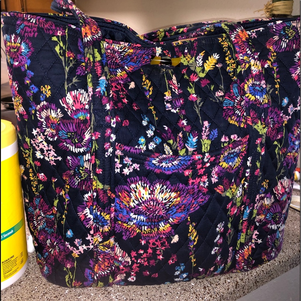Vera Bradley Tote